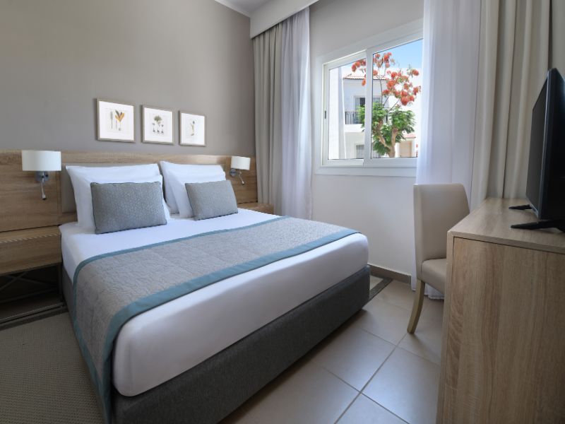 JAZ Fanara Residence