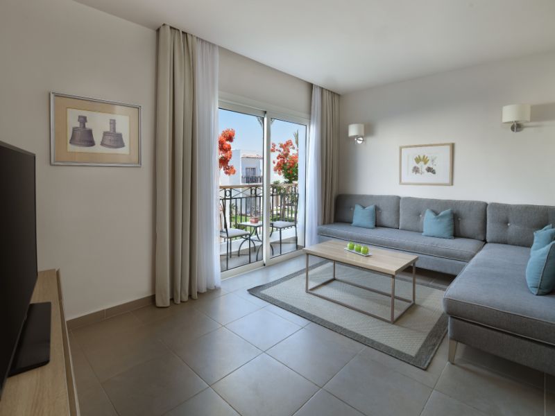 JAZ Fanara Residence