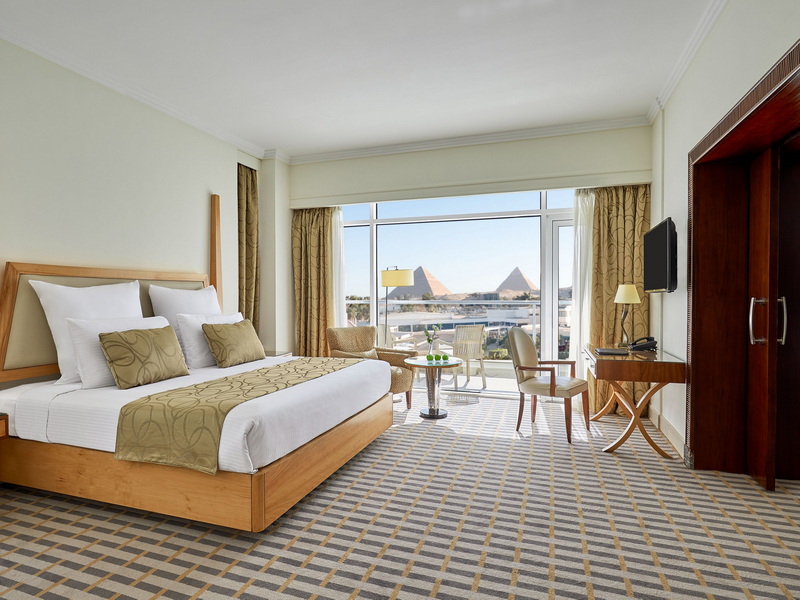 Steigenberger Pyramids